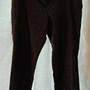 Chico's  women’s dress gold & black Patterned Pants